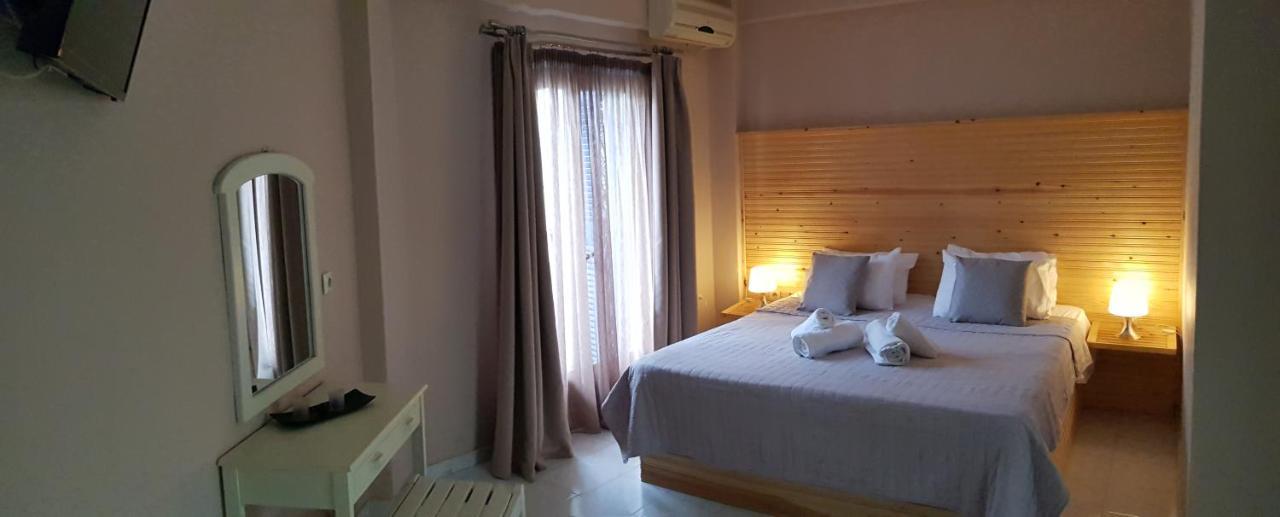 Anemos Hotel Políhrono Kültér fotó