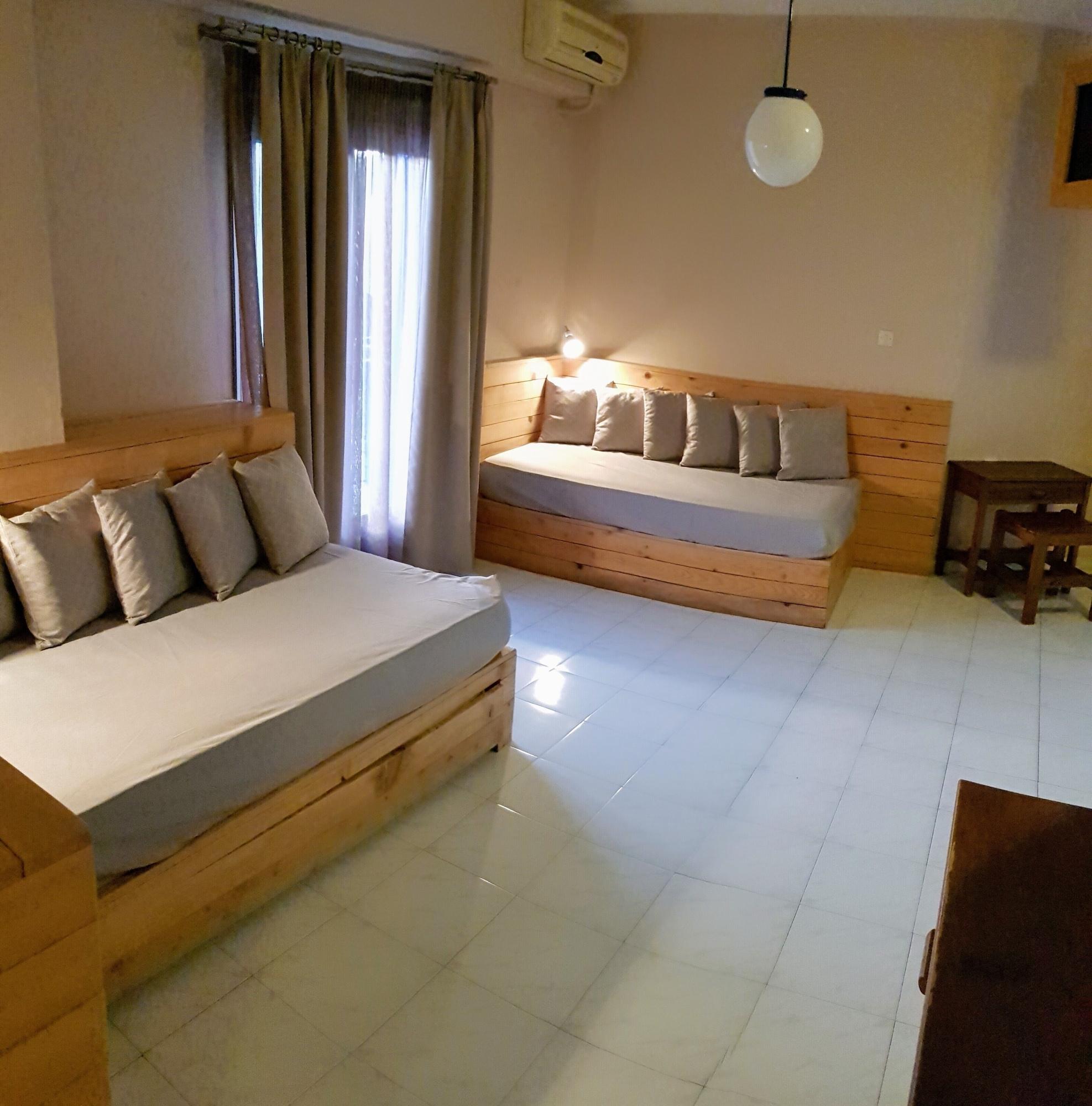 Anemos Hotel Políhrono Kültér fotó