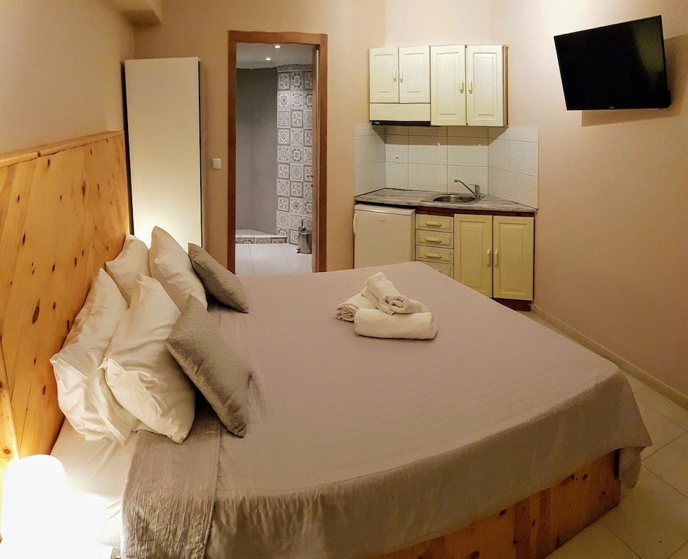 Anemos Hotel Políhrono Kültér fotó